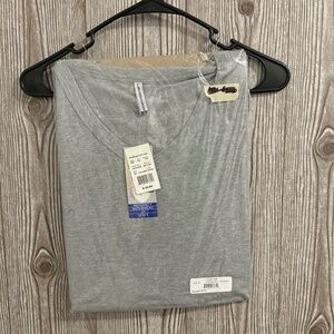 Planet Motherhood Maternity NWT Light Heather Grey Long sleeve  Size 2X